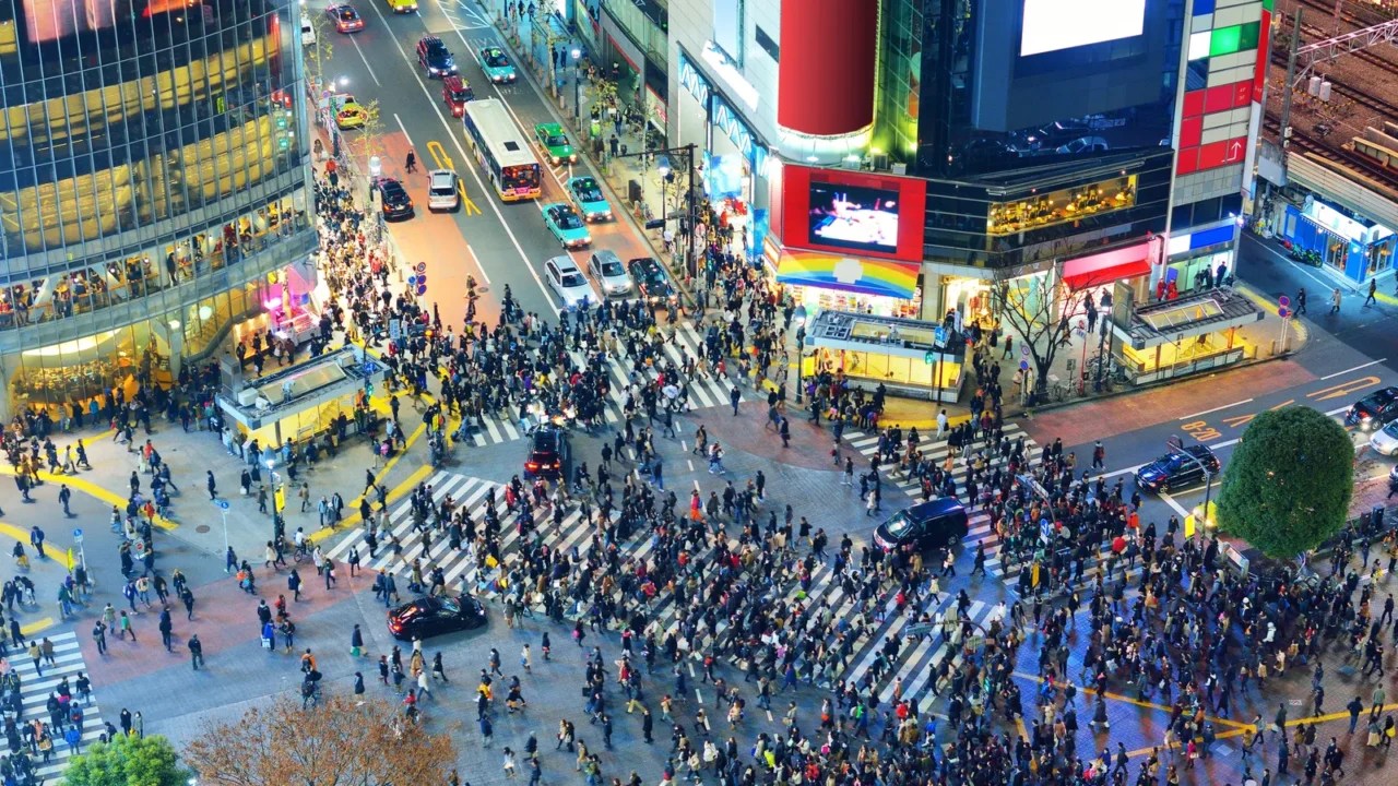 tokyo japan intersection