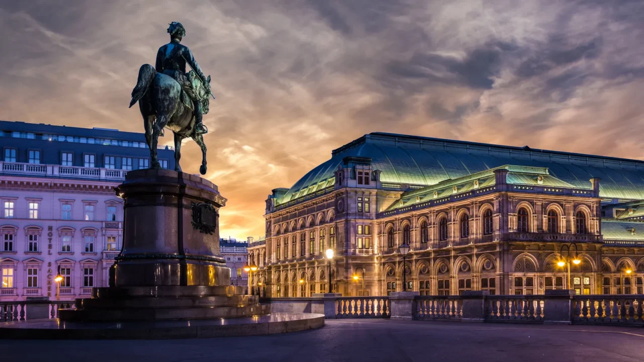vienna state opera during sunset