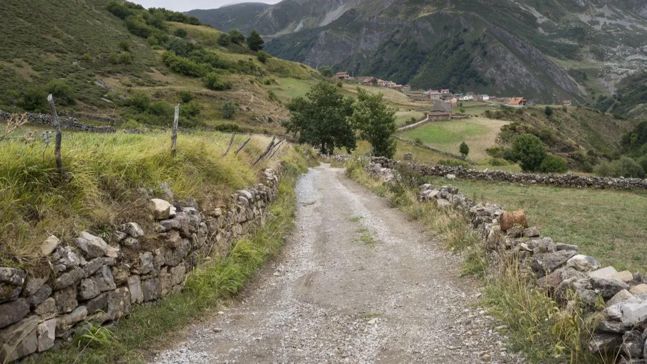 views of la peral in somiedo nature reserve