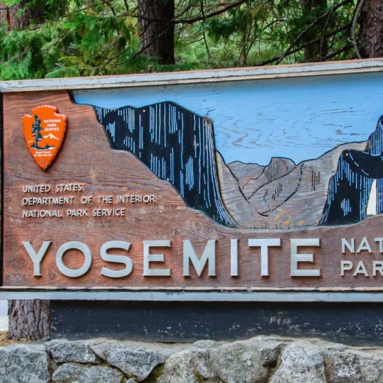Yosemite plans $100 fee for nonresidents to help fund park upkeep