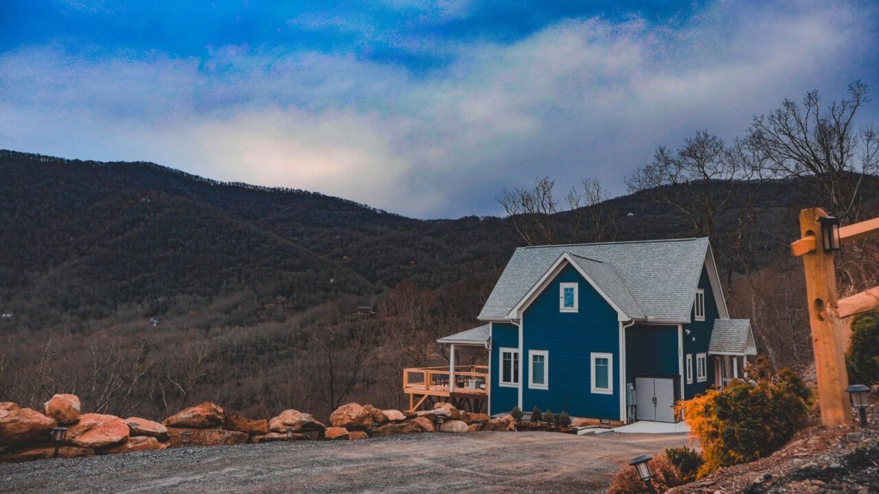 Mountain cabin in Asheville NC.
