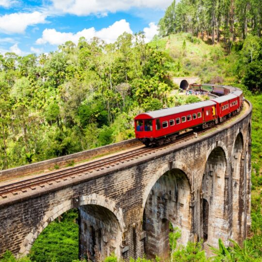 Why Srilanka’s train routes are being called the most beautiful in Asia
