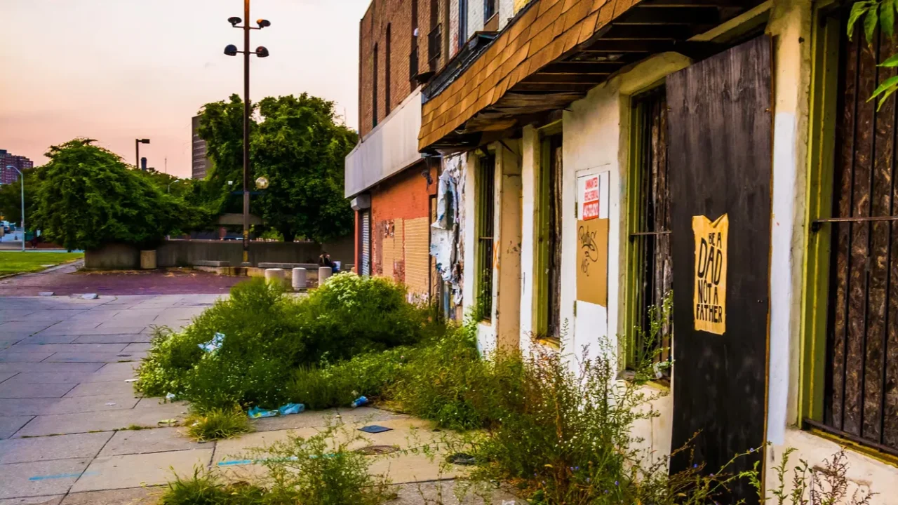 abandoned storefronts in old town mall baltimore maryland