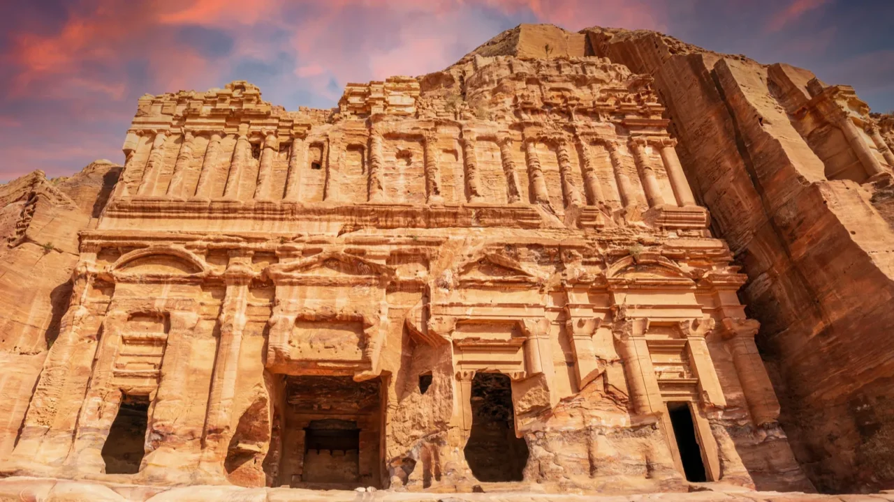 ancient nabataean palace tomb carved in sandstone rock petra jordan