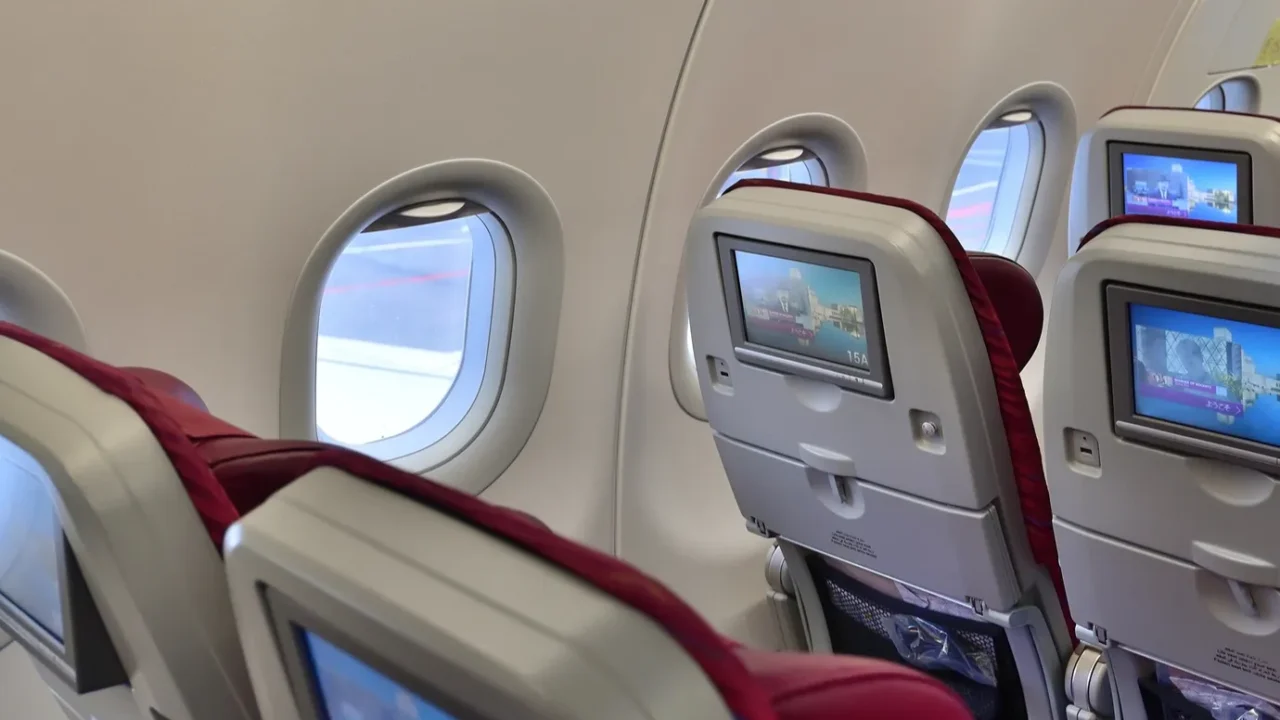doha qatar  nov 17 2019 salon airbus a320 economy