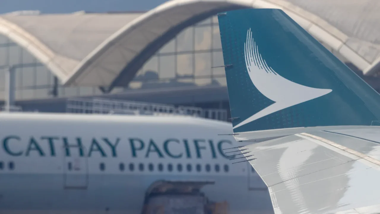 hong kong september 6 2025 cathay pacific commercial airline park