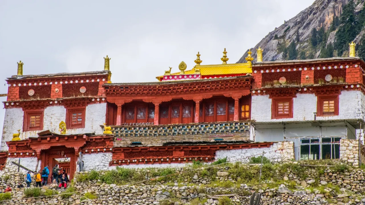 kampo nenang mountain in eastern tibet sichuan china