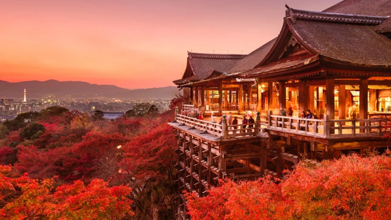 kiyomizu temple of kyoto japan