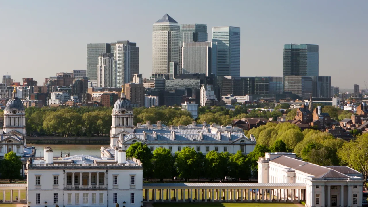 panorama of london from the hills of greenwich
