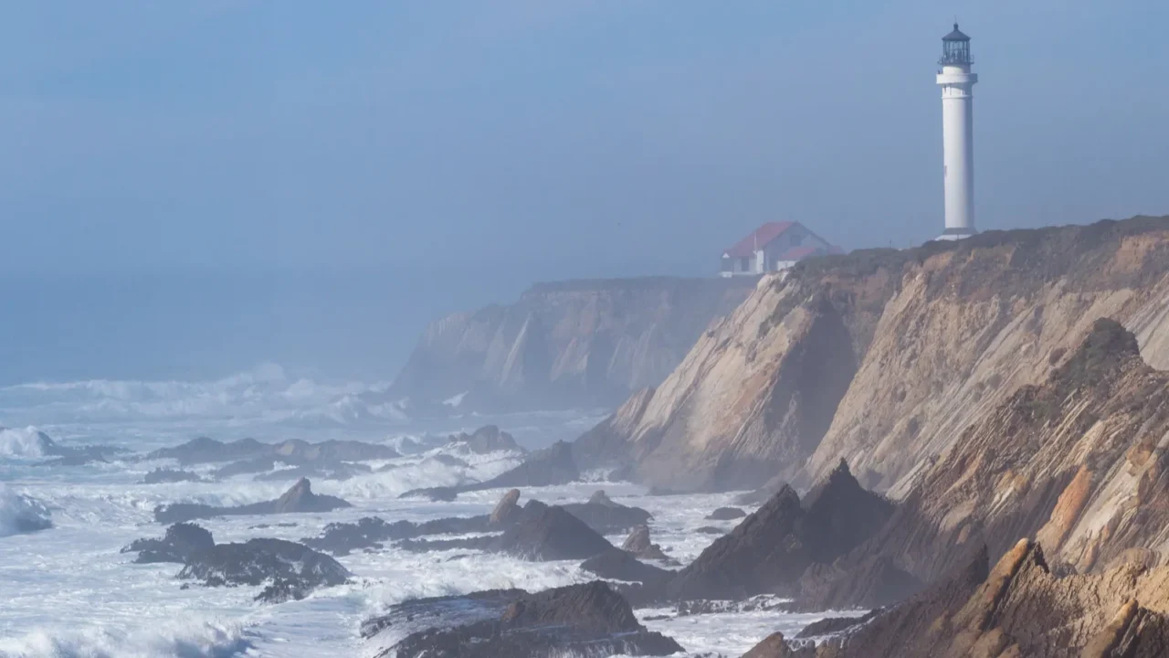 point arena lighthouse