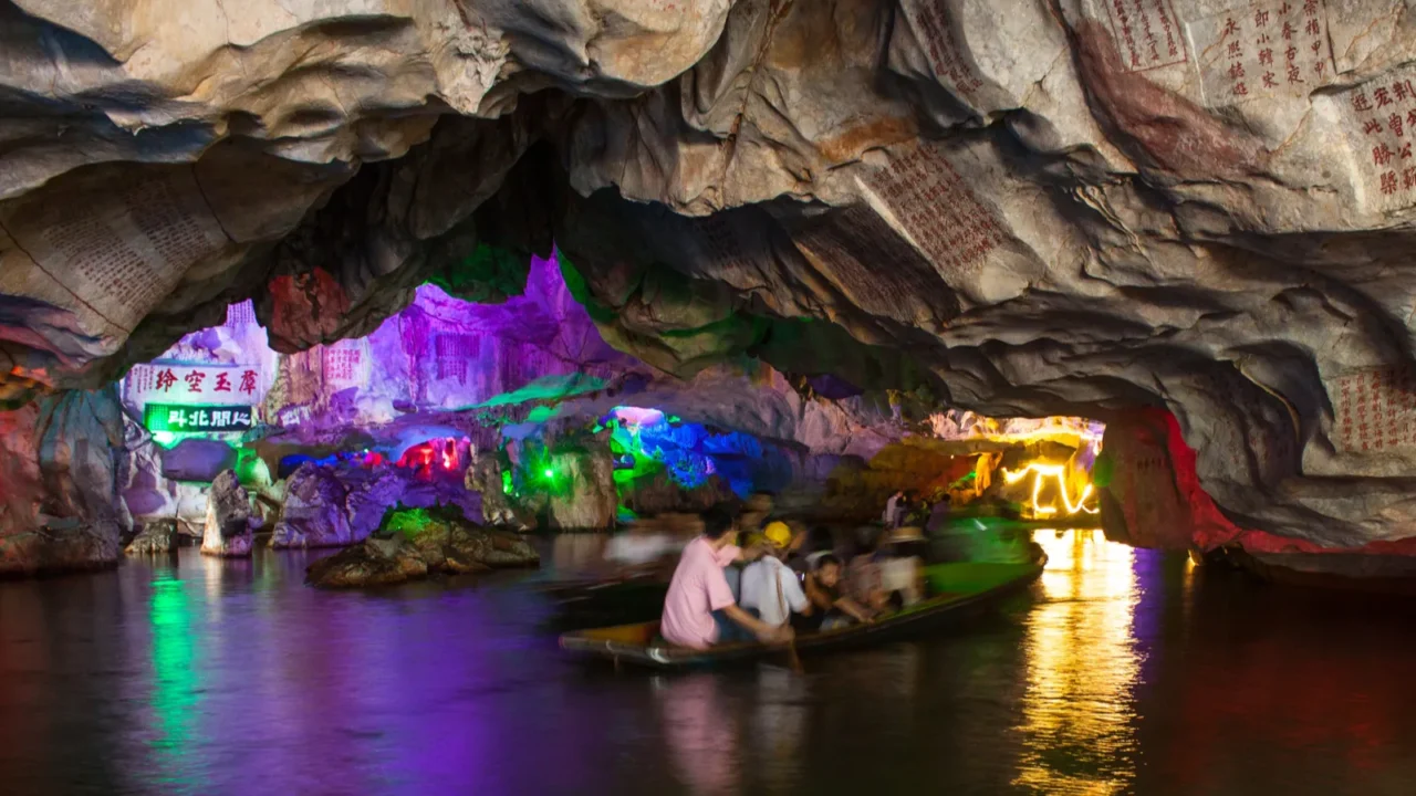 seven star crags cave