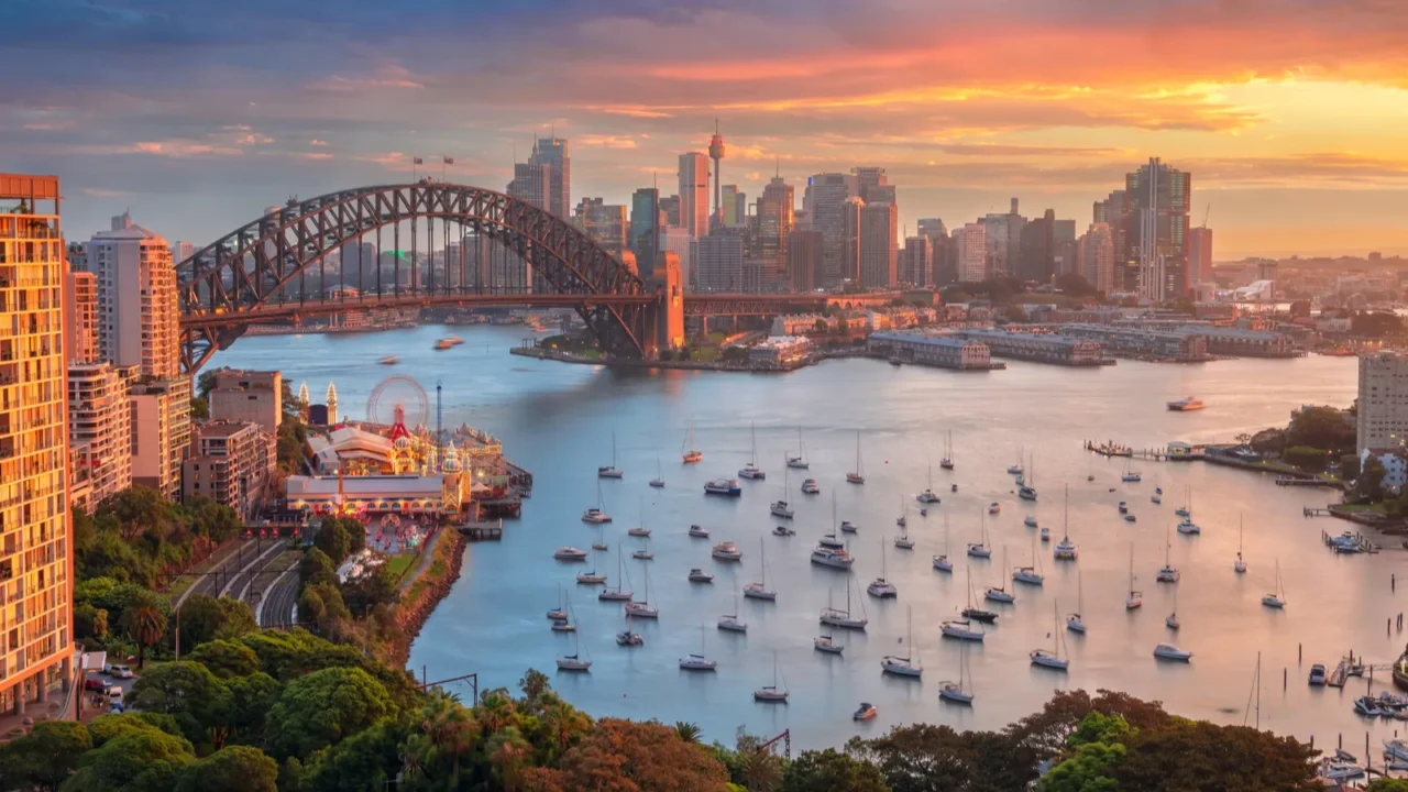 sydney cityscape image of sydney australia with harbour bridge and
