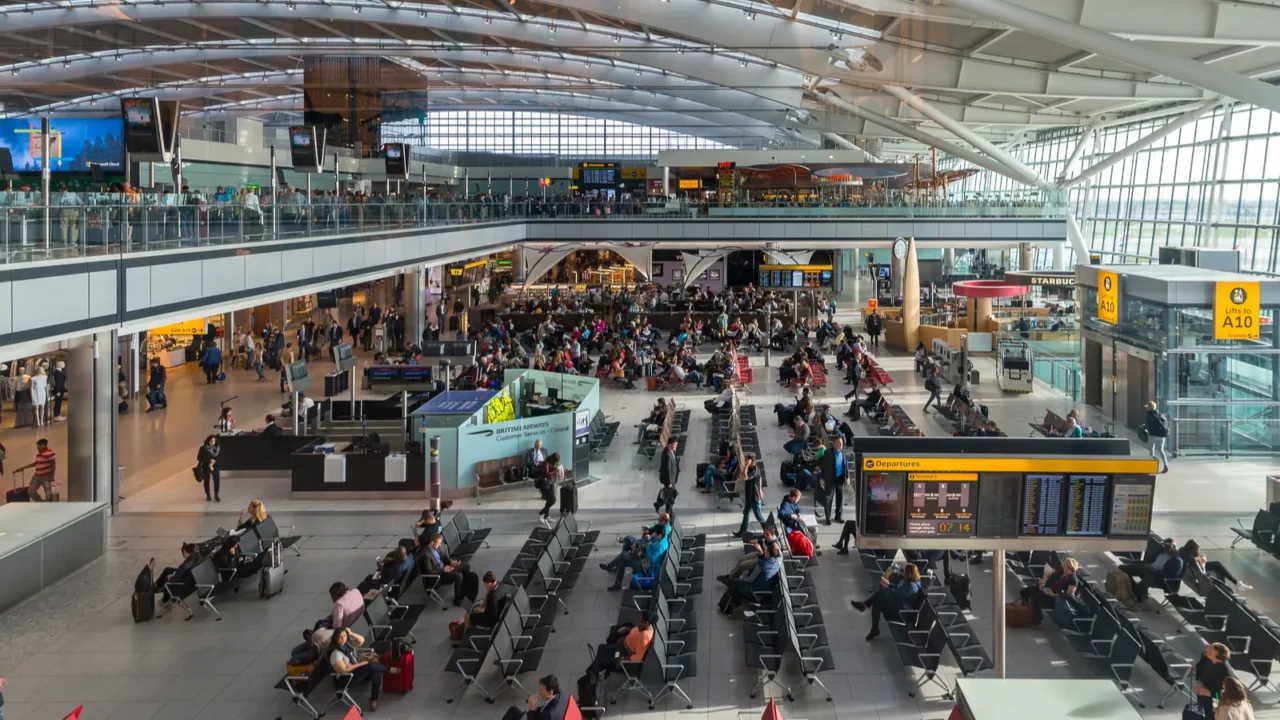 terminal of heathrow airport in london