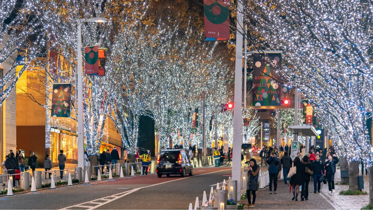 tokyo japan dec 22 2018 roppongi hills winter