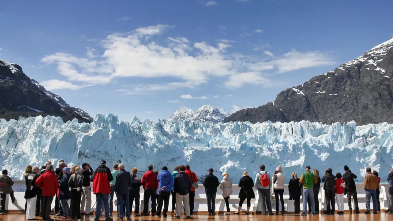 watching margerie glacier in alaska
