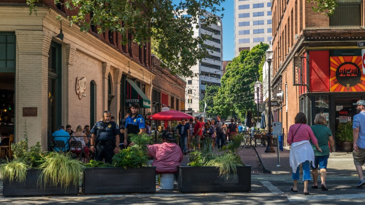 Oregon, United State - Sep 2, 2018: Portland Downtown Saturday Market, so many visitors came here to enjoy live music, food trucks, arts and crafts.