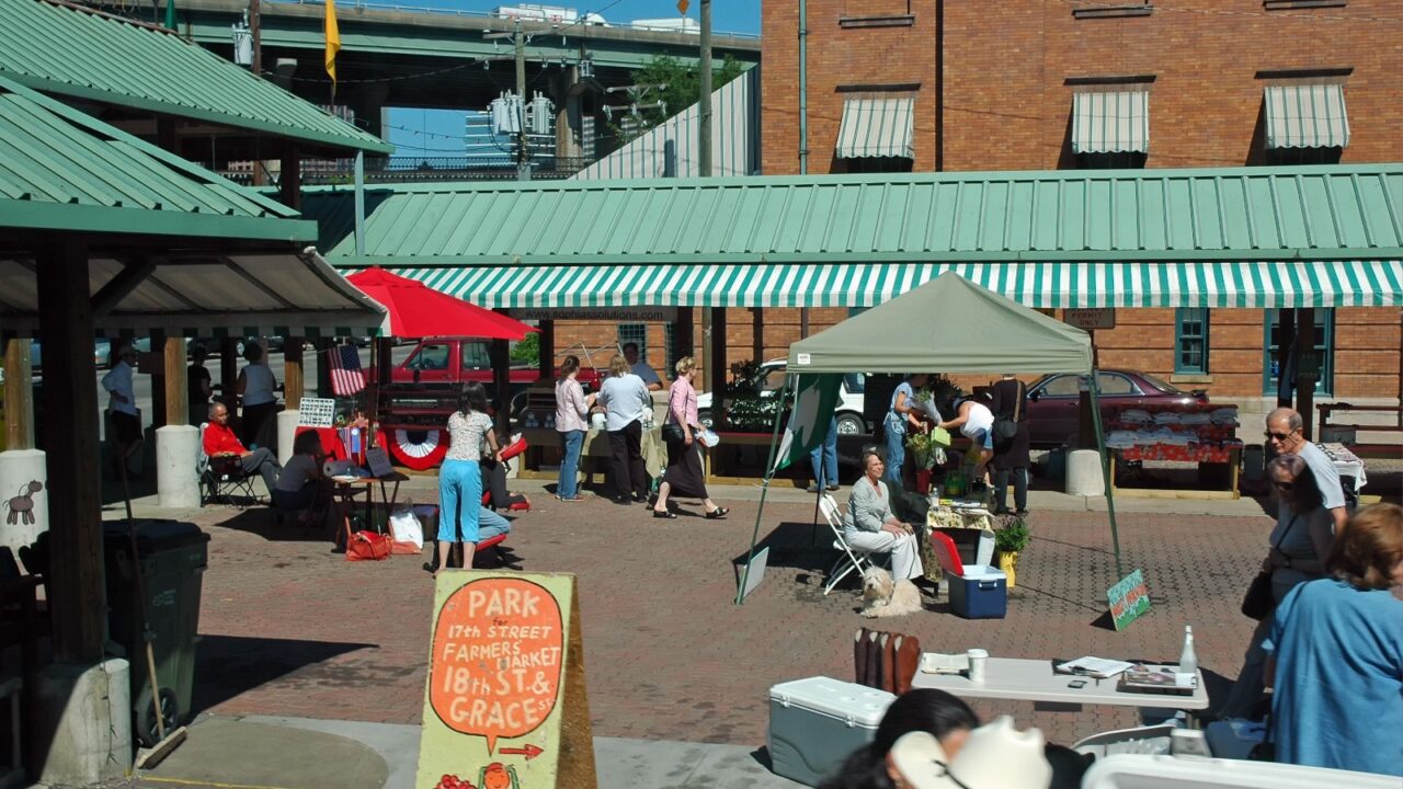 Seventeenth Street Farmer's Market, Richmond, Virginia, USA, May 26, 2005