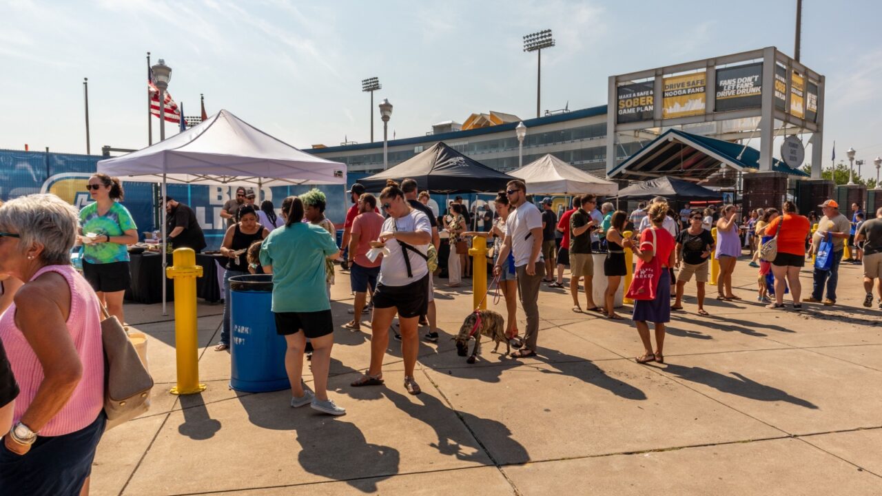 Chattanooga, TN / USA - September 15 2019 - Crowds attending the Wing Festival Cookoff at the First Tennessee Pavilion Chattanooga Market