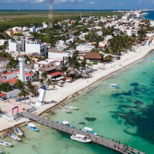 Mexico increases resort security amid U.S. travel warnings