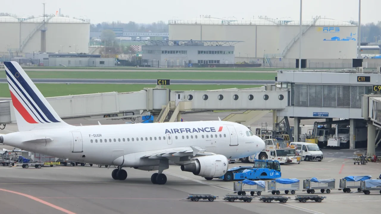 amsterdam airport schiphol the netherlands  april 14th