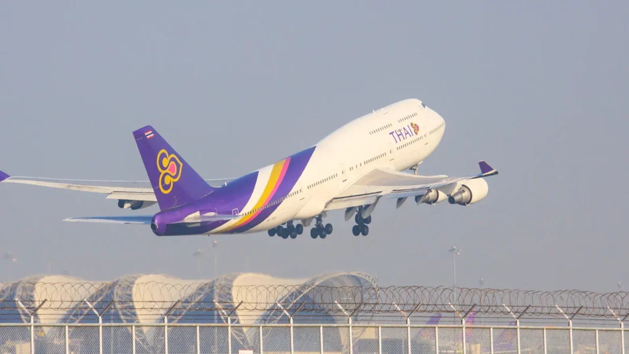 bangkok thailand november 22 thai airways plane take off