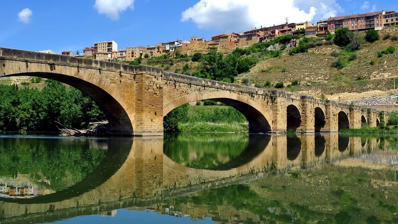 bridge san vicente de la sonsierrra spain