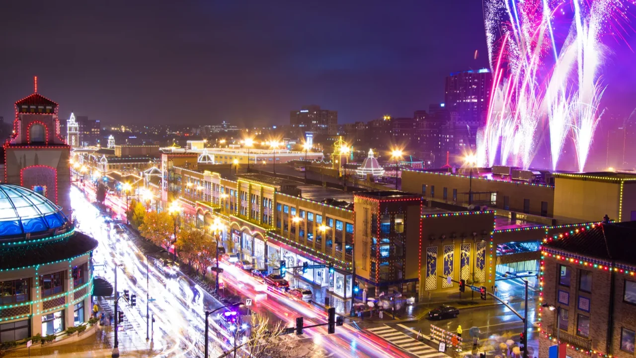 kansas city plaza lighting celebration