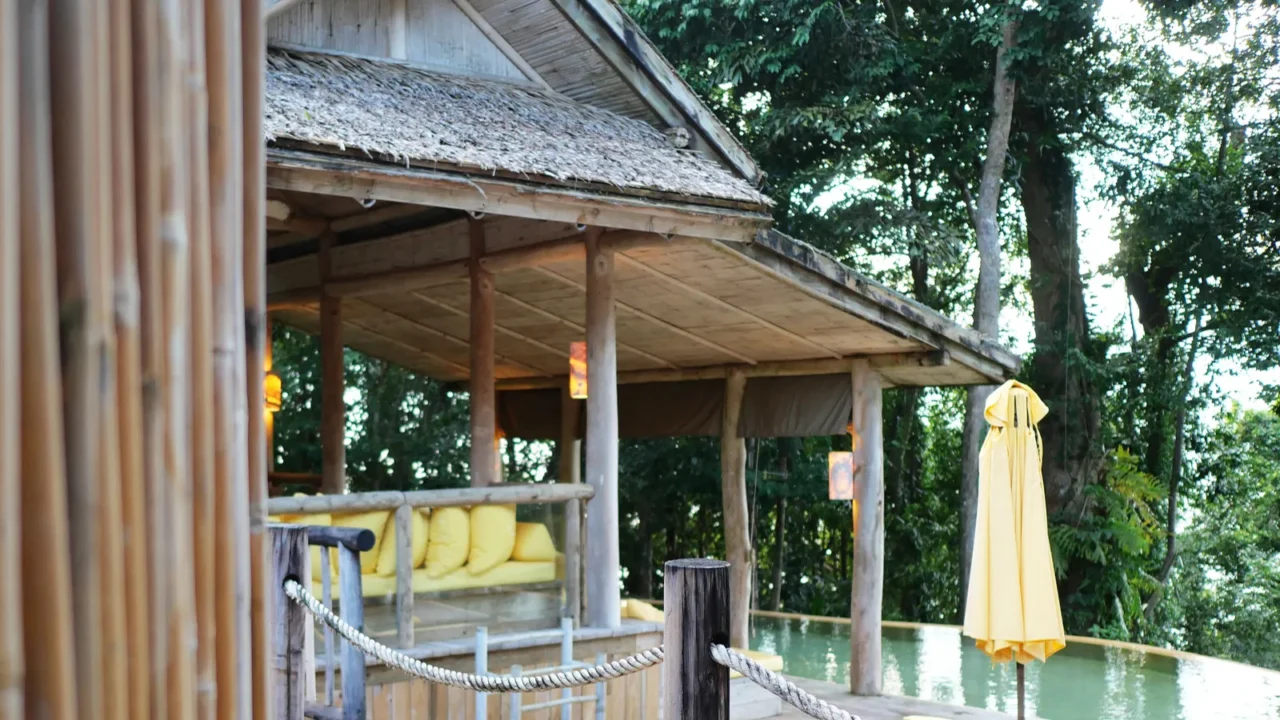 koh kood or kood island is famous for its clear