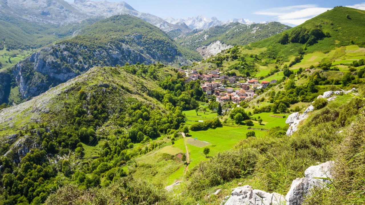 lone spanish village in the mountains
