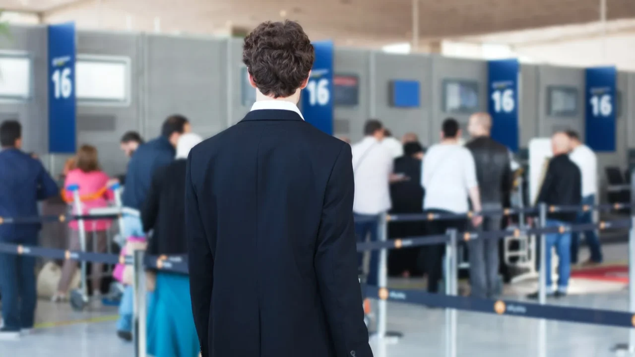 passenger waiting in queue