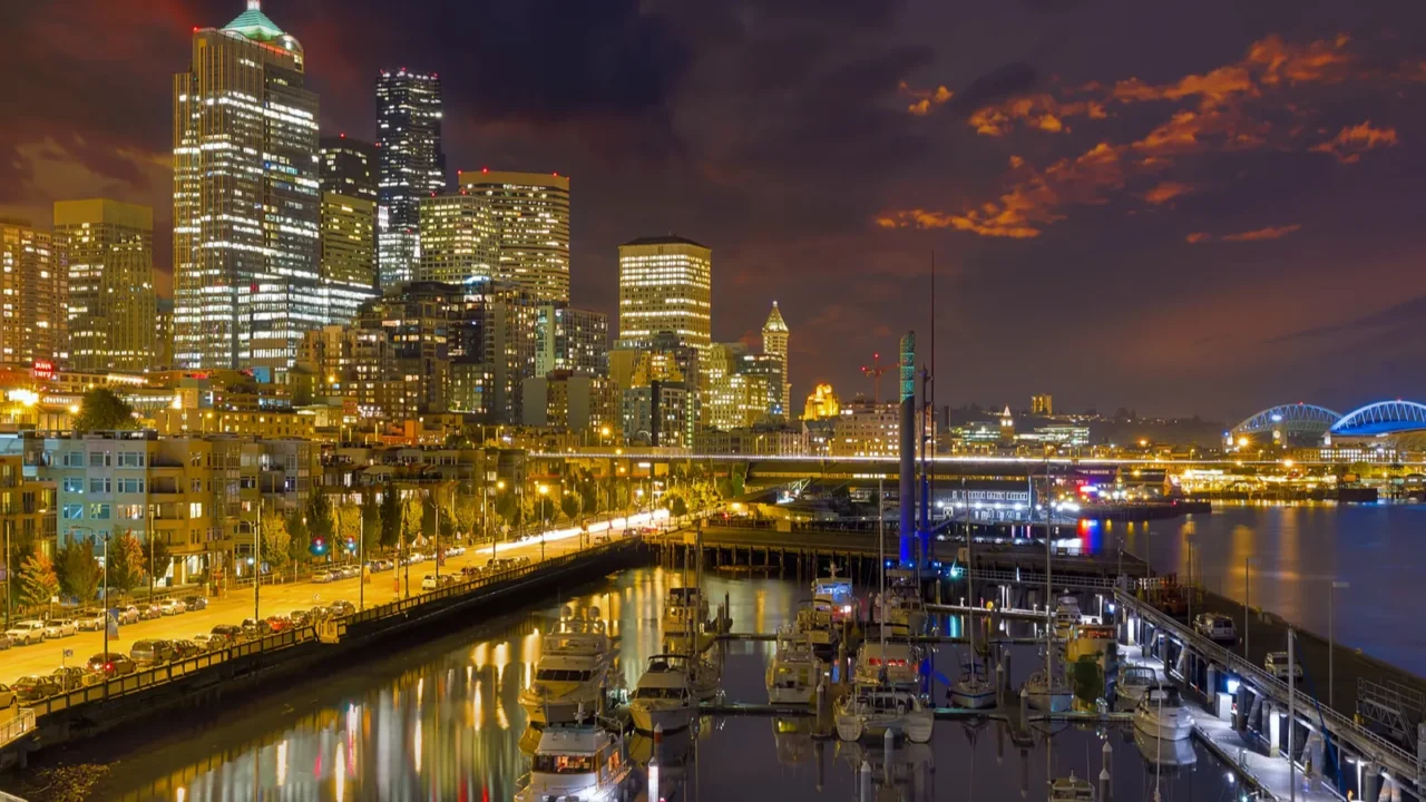 seattle city skyline at night