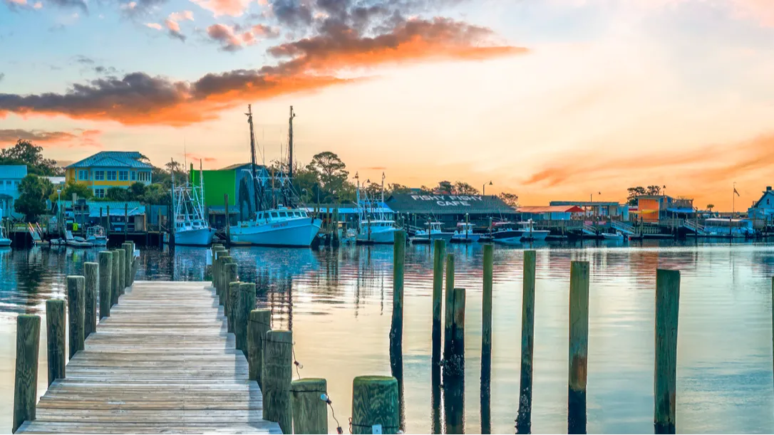 southport north carolina seaport sunrise view