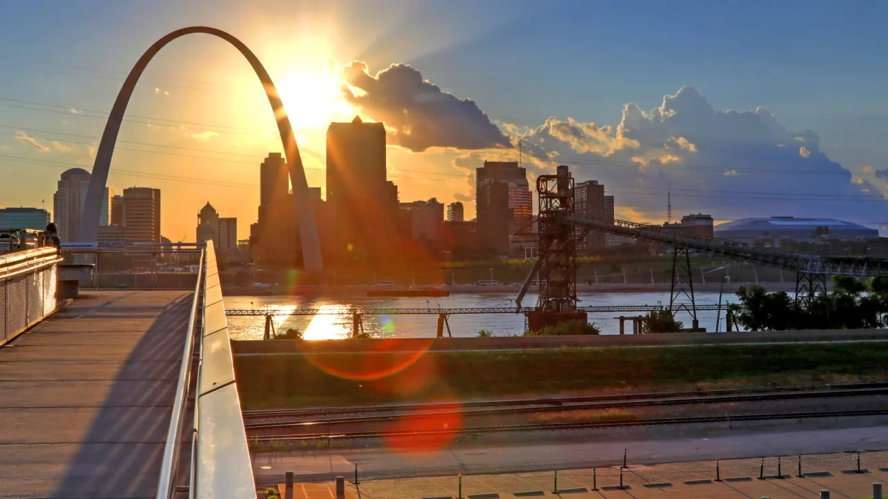 st louis missouri skyline from malcolm w martin memorial park