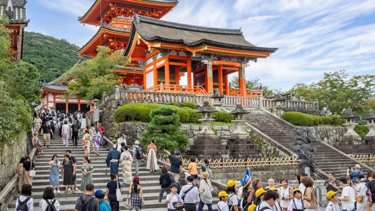 the kiyomizudera temple in kyoto japan on 27 september 2024
