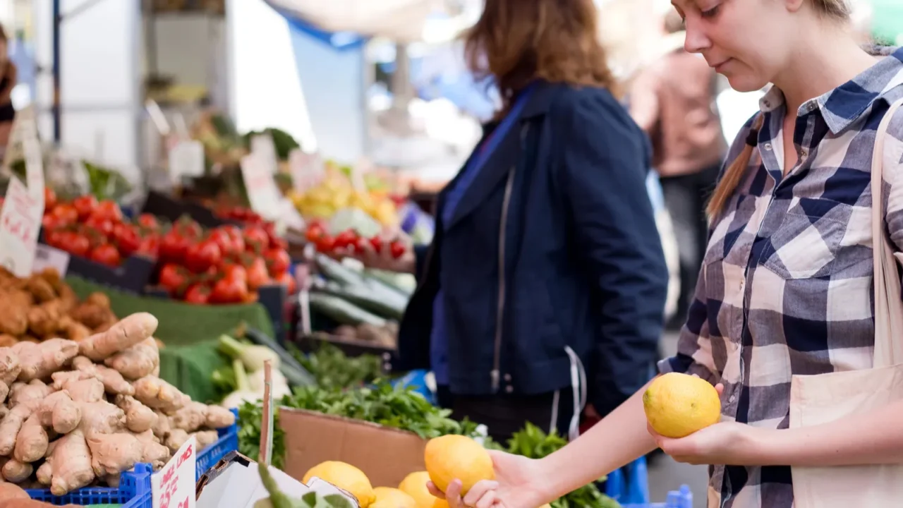 woman at the market
