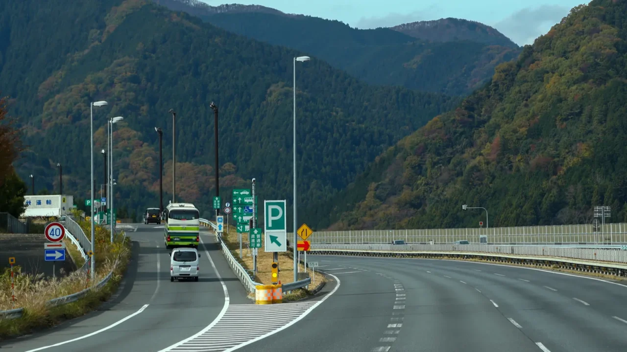 yamanashijapan  november 22 2017  take a bus from