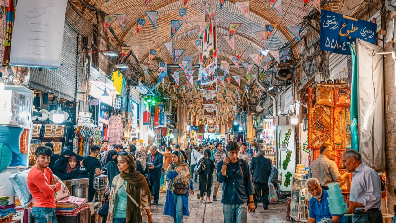 06052019 tehran tehran province iran crowded streets of tehran grand