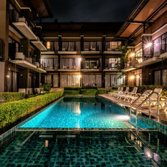 Are Orlando hotels still affordable for families after theme park expansions