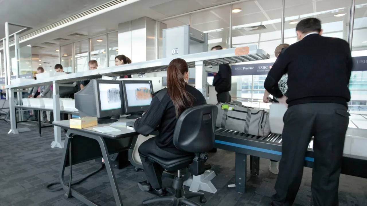 airport security check at gate