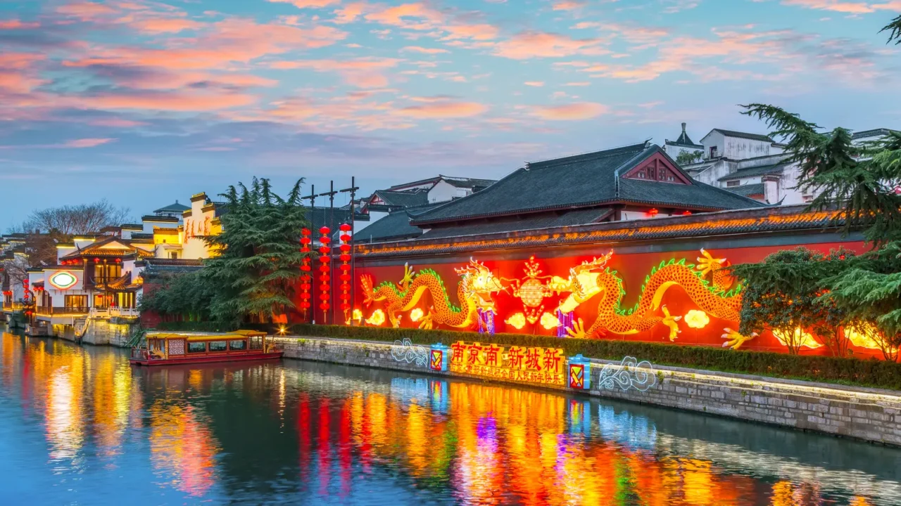 nanjing qinhuai river night scenery