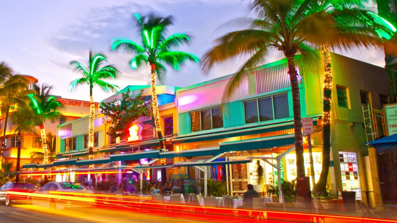 ocean drive in miami beach