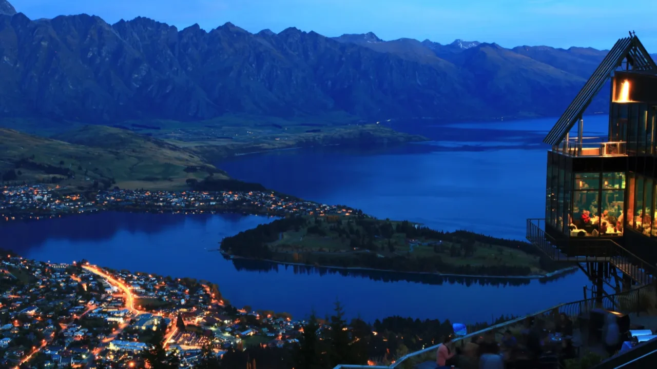 queenstown at night
