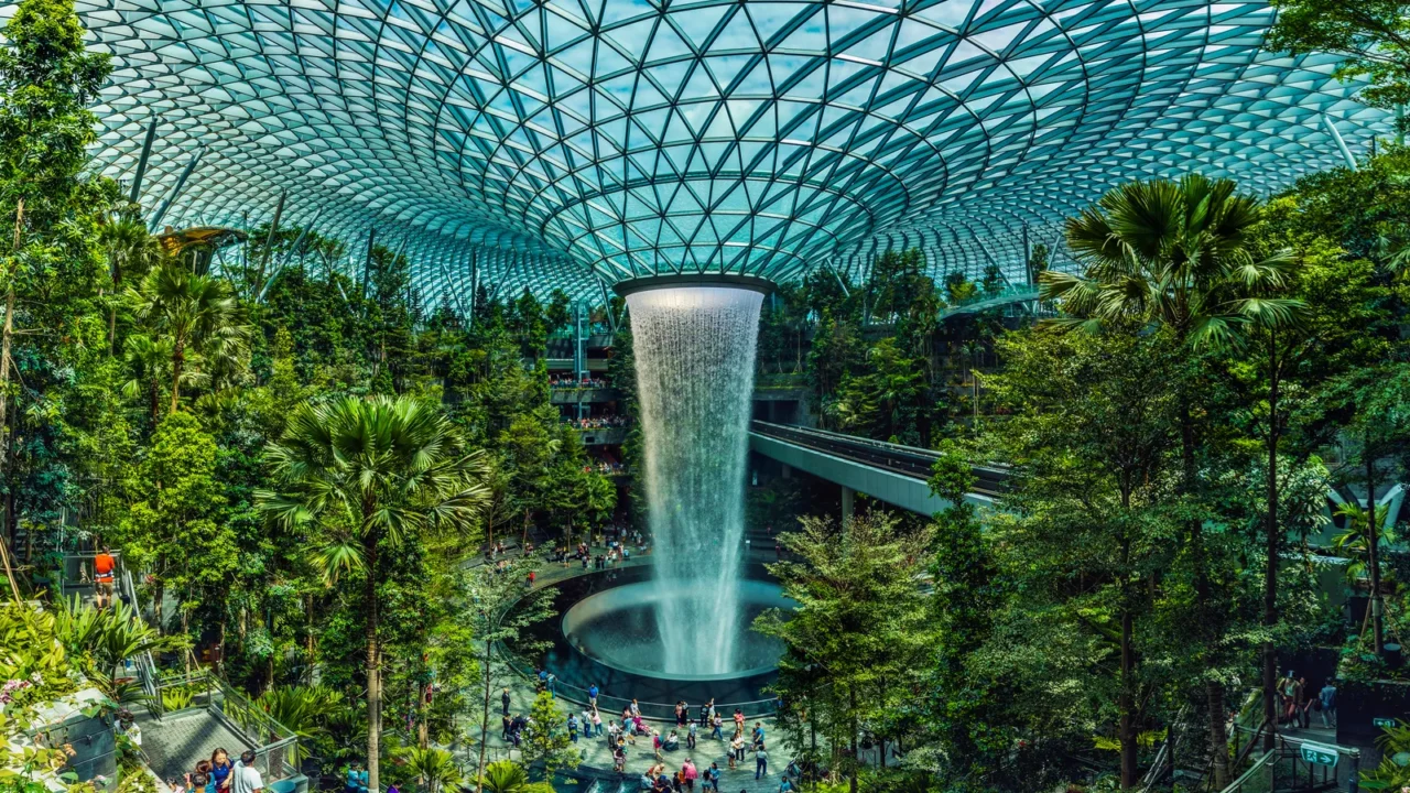 singaporesingapore april 20 2019 jewel changi aiport conne
