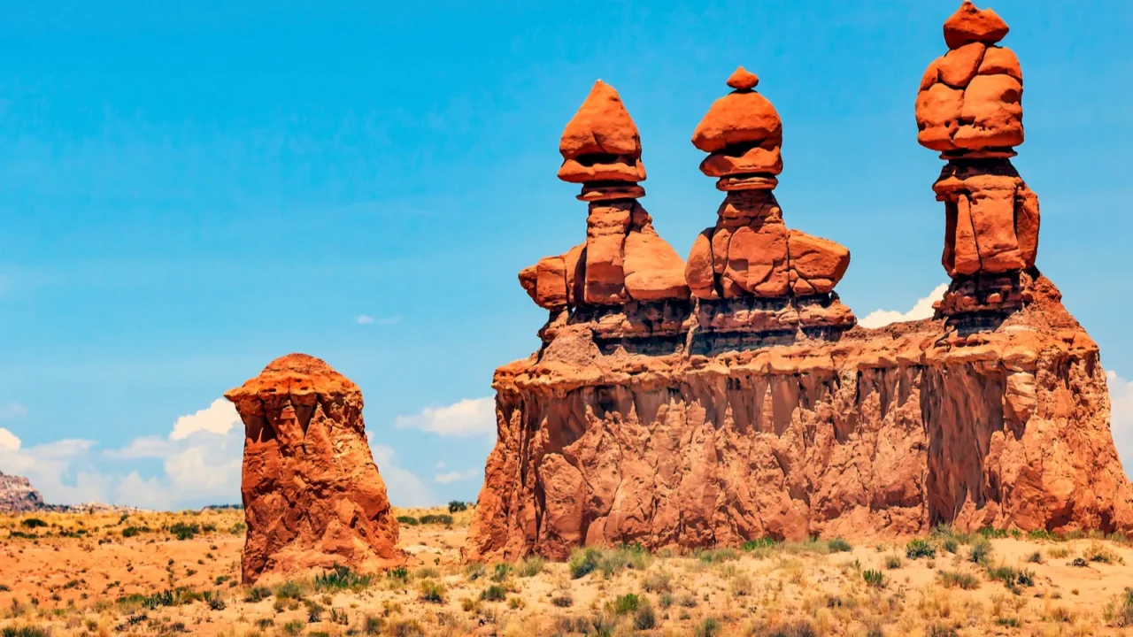 three sisters hoodoos goblin valley state park rock canyon utah