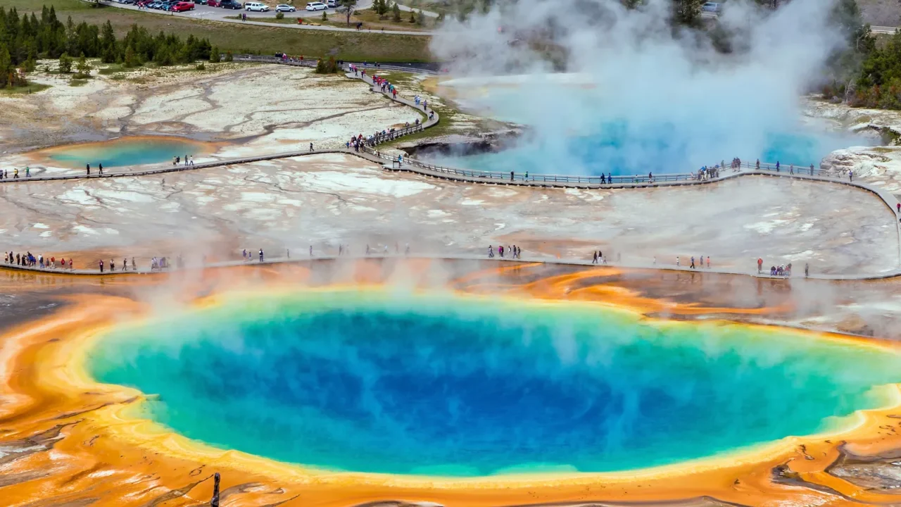 yellowstone grand prismatic spring