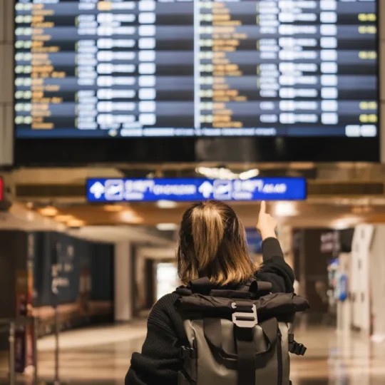 Major airlines suspend routes as Iran conflict escalates, thousands of passengers affected