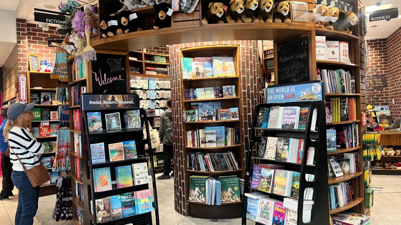 Bookstore at an international airport, taken on June 28, 2025 in Boston, MA, USA
