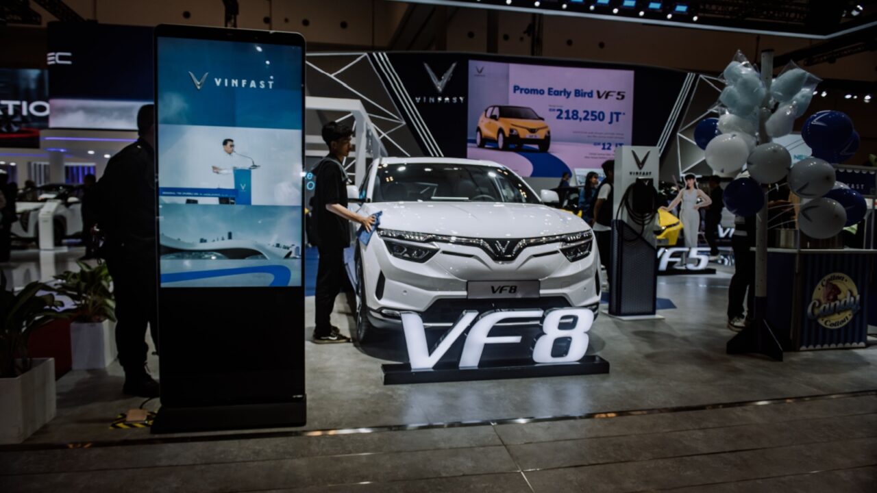 Tangerang Indonesia 07 24 2024: Vinfast VF8 showcased at the Gaikindo Indonesia International Auto Show (GIIAS) 2024.