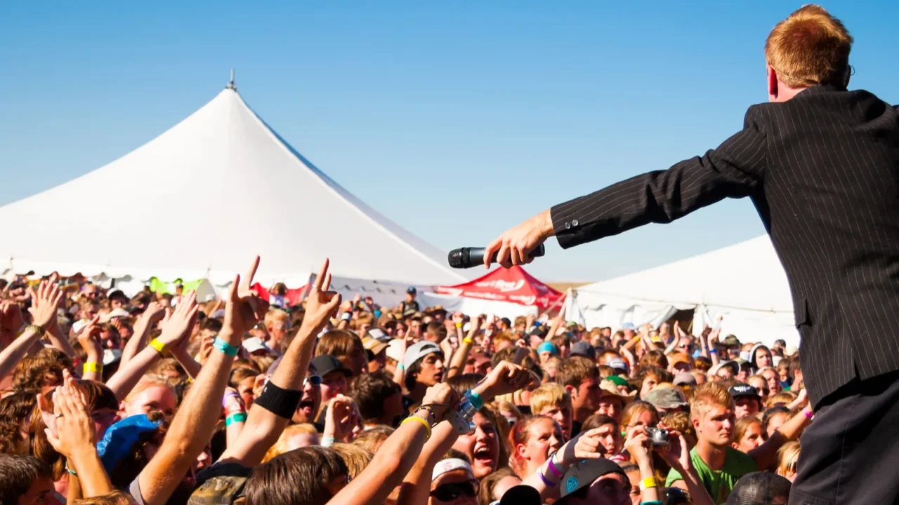 hawk nelson performs at creation nw 2006