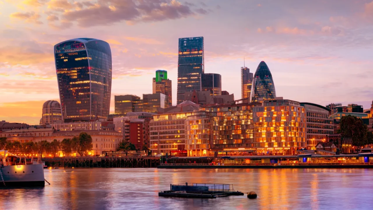 london financial district skyline sunset